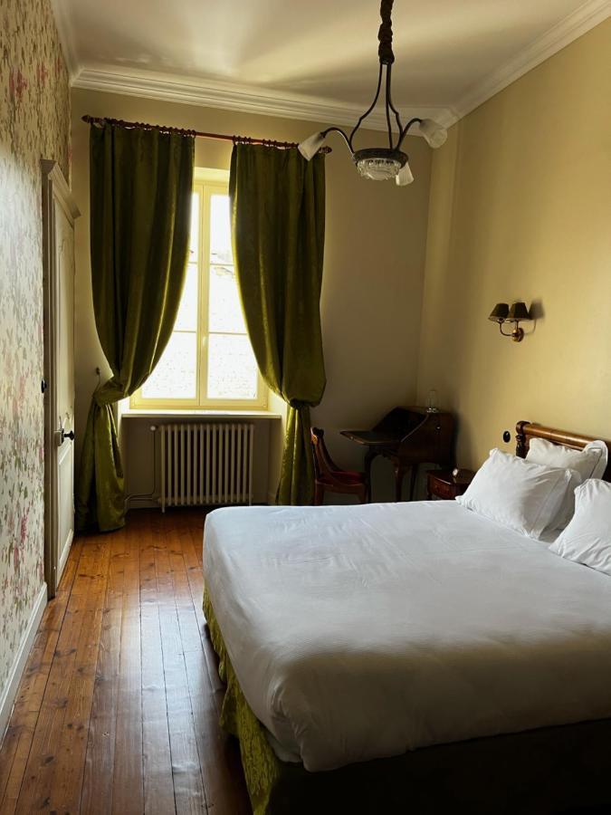 Hotel Restaurant Chez Gervais Quingey Экстерьер фото