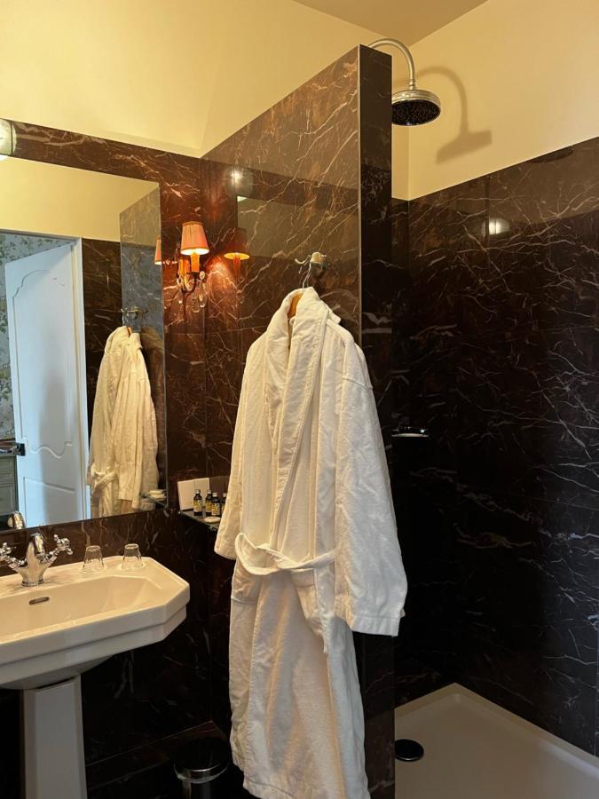 Hotel Restaurant Chez Gervais Quingey Экстерьер фото