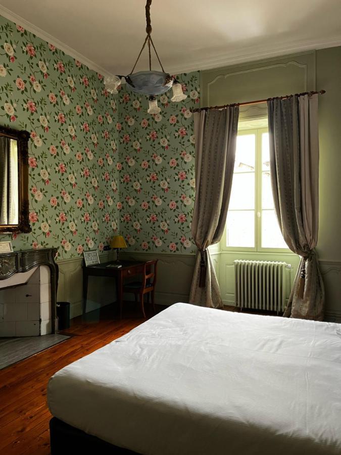 Hotel Restaurant Chez Gervais Quingey Экстерьер фото
